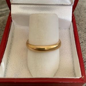 18k men’s wedding band dated 11/1940